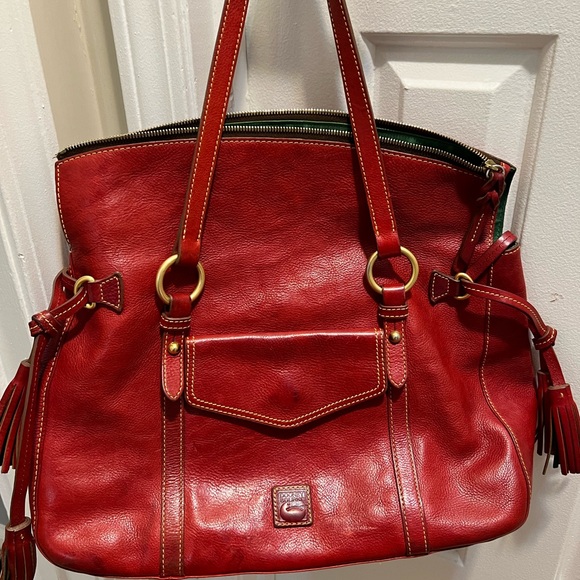 Dooney $Burke bag, Red . Love the size of this bag and all its pockets - Picture 2 of 6